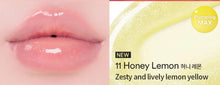 Cargar imagen en el visor de la galería, Juicy Berry Plumping Lip Oil (No. 11 Honey Lemon)
