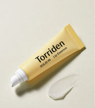 Cargar imagen en el visor de la galería, Solid In Lip Essence
