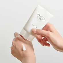 Cargar imagen en el visor de la galería, Madagascar Centella Tone Brightening Capsule Cream
