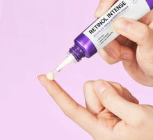 Cargar imagen en el visor de la galería, Retinol Intense Advanced Triple Action Eye Cream
